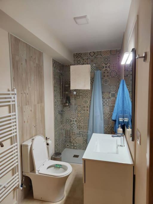 Moderno Apartamento Cerca Del Centro En Leon Ngoại thất bức ảnh